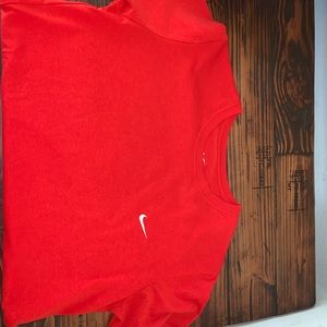 DRI-FIT NIKE ATHLETIC TOP